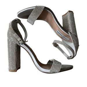 STEVE MADDEN HEELS